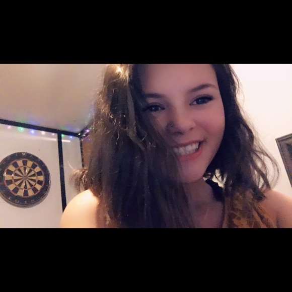 Meet your Posher, Jesse - Picture 2 of 3